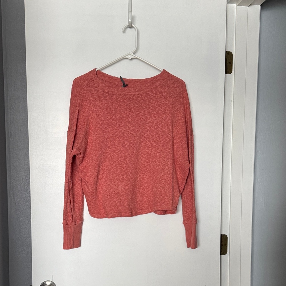 Anthropologie Long Sleeve Tee Coral Size Medium